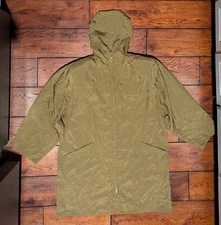 VTG LINDA LUNDSTROM La Parka  Green Nylon Jacket w/ Removable Shoulder Pads Sz M