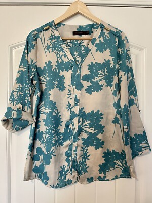 THE LIMITED Top Blouse Teal And White Flowers ￼Polyester Size M Long Sleeve ￼