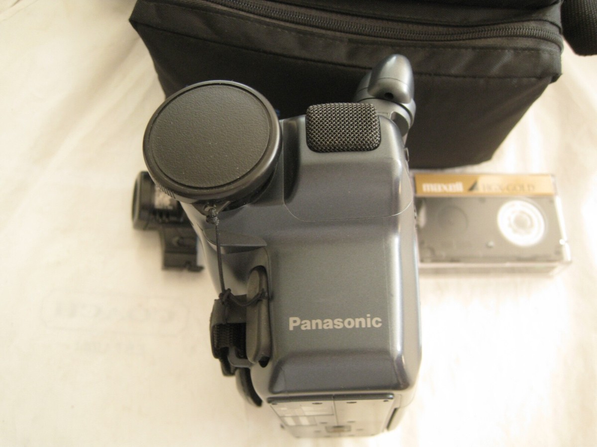 Panasonic Palmcorder OmniMovie VHS HQ CCD AF X8 Vintage 1990s w