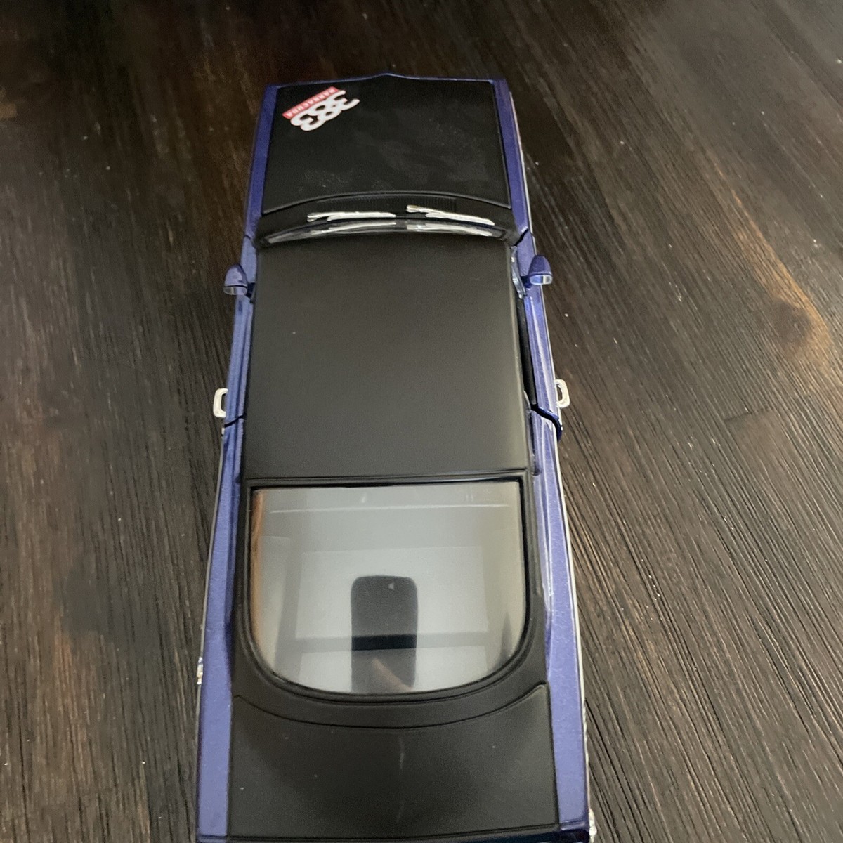 1969 Plymouth Barracuda 383 Purple Blue 1/18 Road Signature