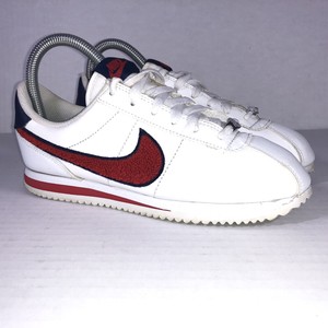 nike cortez red swoosh