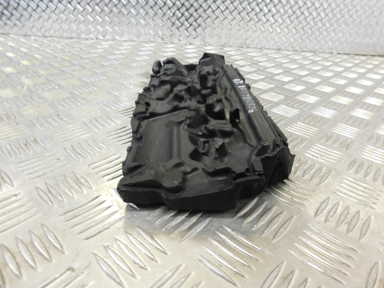 7810838 Bmw 1 2 3 4 5 Series MINI R56 F20 F30 F10 Engine Cover Acoustic