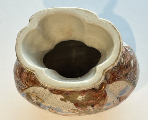 ANTIQUE SATSUMA EARTHENWARE POTTERY VASE MEIJI PERIOD - Signed - Picture 5 of 13