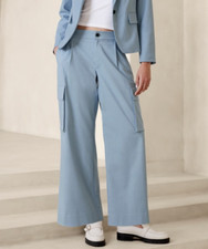 NWT Banana Republic Womens Size 4 Stretch Twill Straight Cargo Getaway Pants
