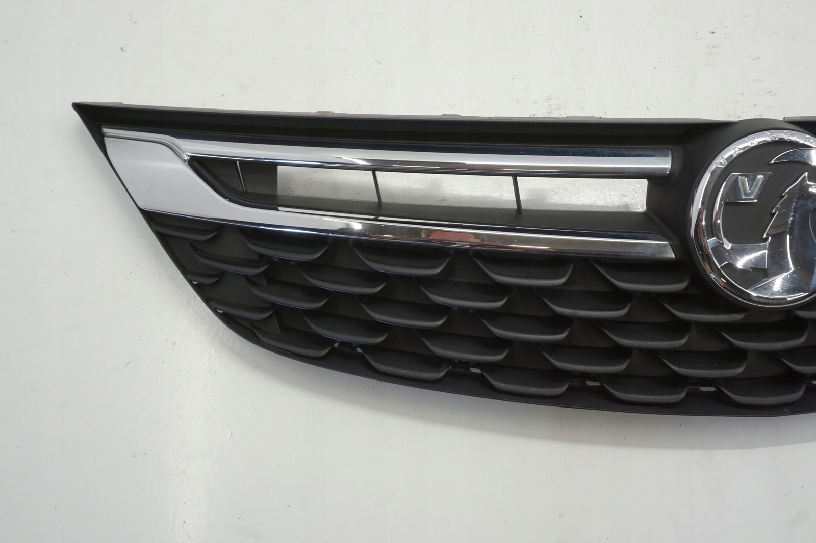 Opel Astra K Frontgrill Kühlergrill Grill Z41S Kokosnuss Braun  