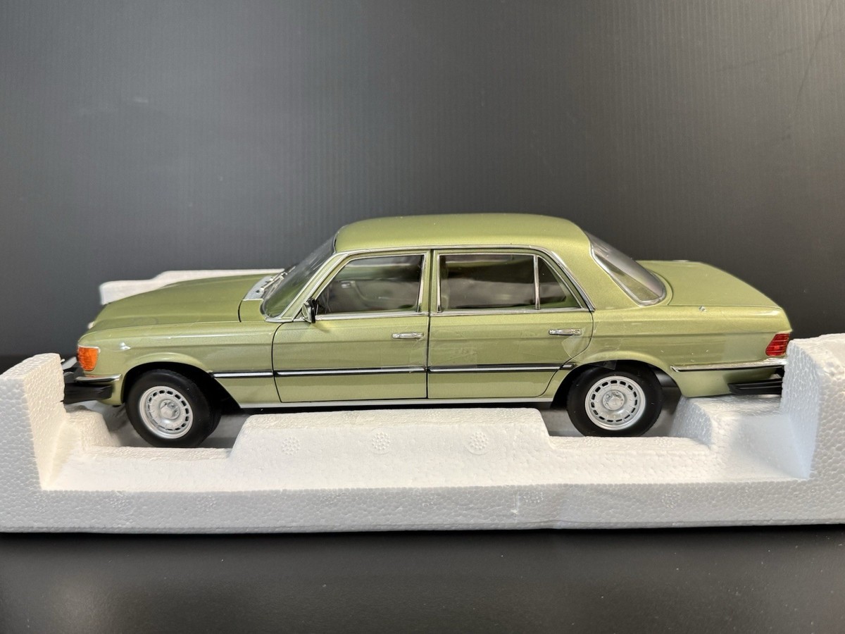 1979 Mercedes-Benz 450 Sel US Version Silvergreen Metallic 1/18