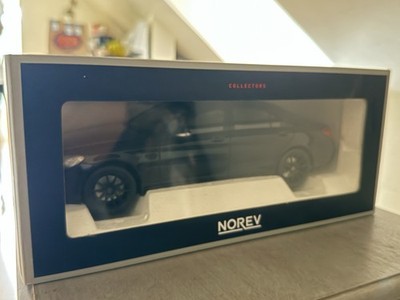 ミニカー NOREV MERCEDES BENZ Amazon.com: NOREV 1/18 - Mercedes-Benz 200 AMG - 1984-183795