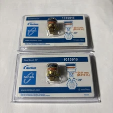 New In Package Lot Of 2 Nordson Dual bead 30 Degree 1015916 Nozzle