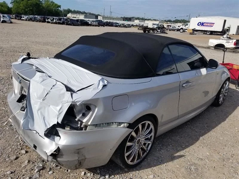 BMW 135i 2010 convertible OEM pasajero cuarto trasero derecho ventana de cristal Foto 4 de 4