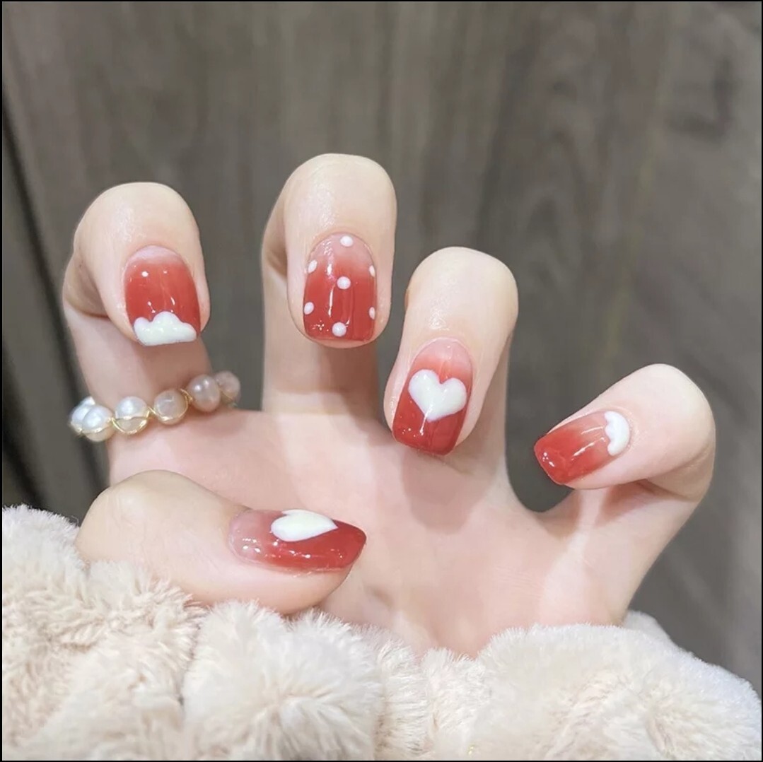 24 Short Heart Valentine's Press on nails set with glue kit