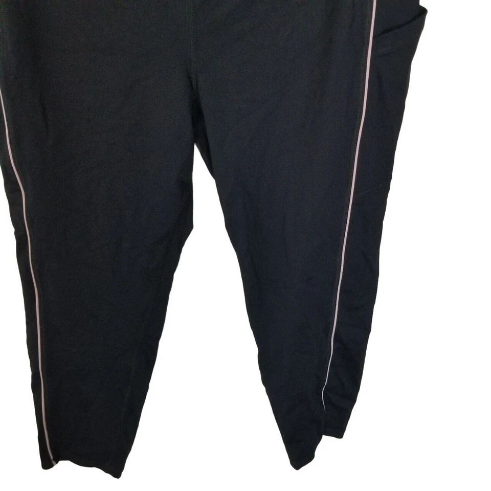 Leggings Torrid Active feminina 2X preta/rosa com cadarço atlética elástica cropped - Imagem 4 de 4