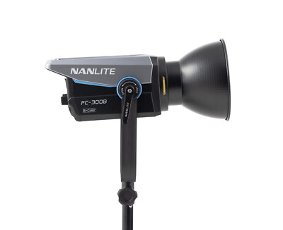 Nanlite FC- 300B Bi-color LED Light Studio Leuchte daylight Reportage Dauerlicht