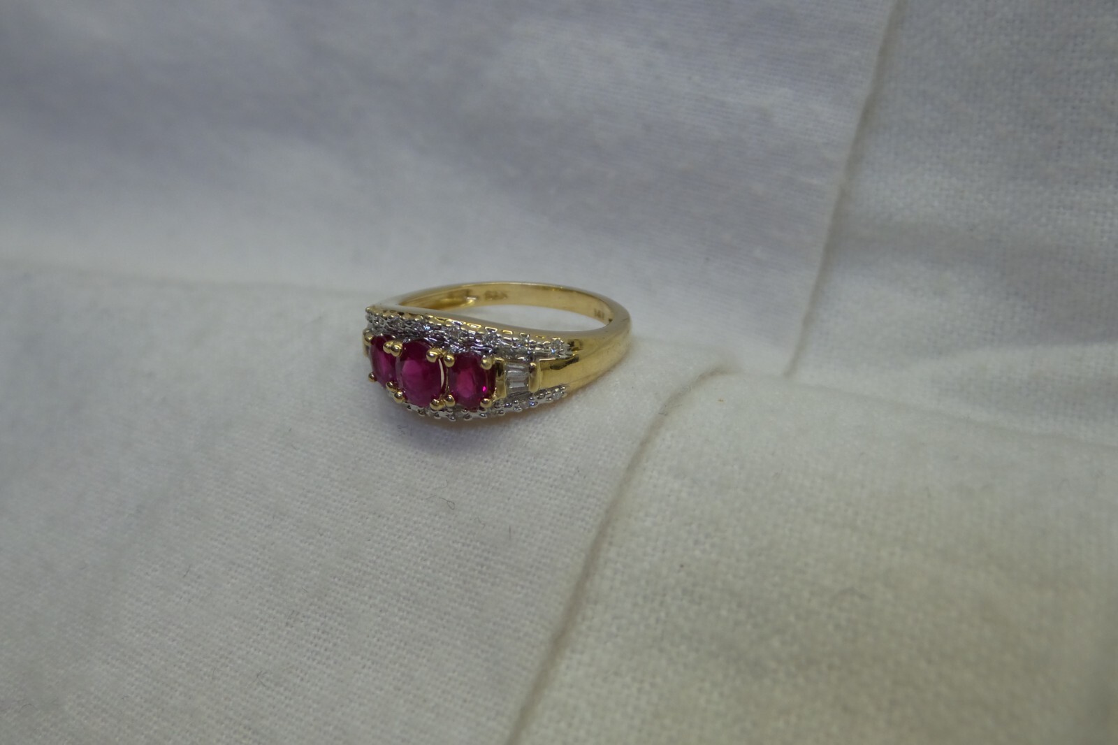 Fine Solid 14kt Genuine 3 Ruby Ring with Natural … - image 8