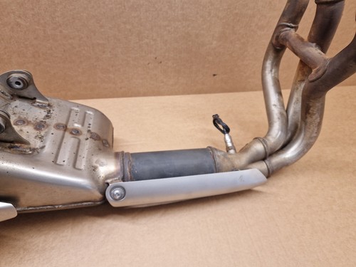 Triumph Trident 660 Complete exhaust system Genuine OE VGC 2021 - 2023 - Picture 4 of 21