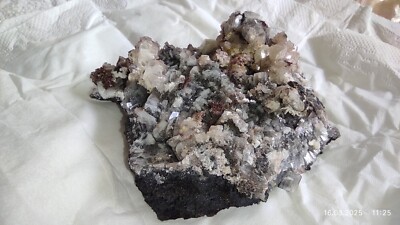Mimetesit xx Calcit xx Potosi Mine West Camp Santa Eulalia Chihuahua Mexiko