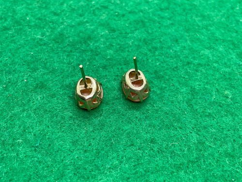 ANTICHI ORECCHINI VINTAGE ORO GIALLO 9 CT 9 CARATI USATI CAMMEO SET BORCHIA 1,3 G - Foto 3 di 3