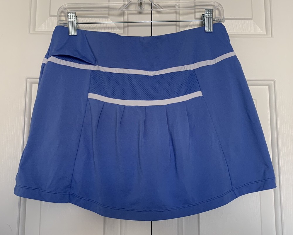 Wilson Women's M Blue Tennis Skort with Elastic Waist & Ball Pocket for Active Play Wilson Women's M Blue Tennis Skort with Elastic Waist & Ball Pocket for Active Play