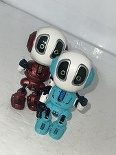 2 Sulypo Robots Toys - Talks with Flashing Eyes Interact