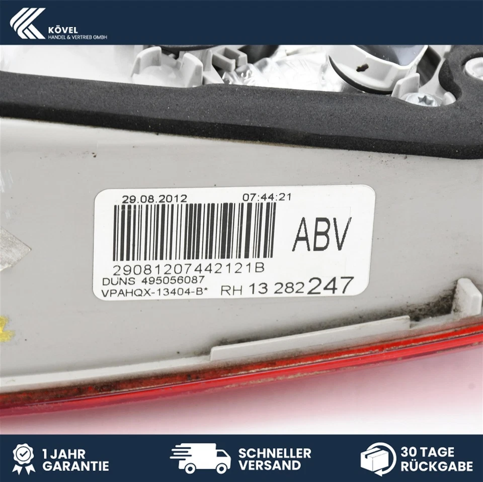 Feu Arrière Droit Intérieur Opel Astra J Break 13282247 - Photo 4/4