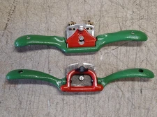 PAIR OF KUNZ GERMANY WOOD WOODWORKING SPOKE SHAVES