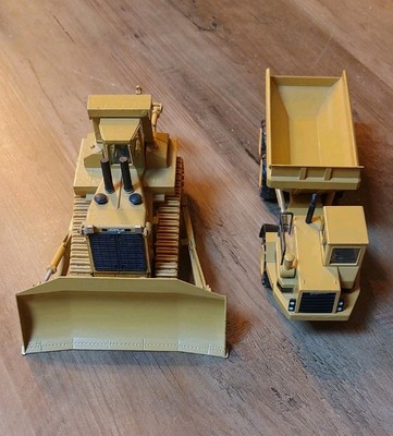 CONRAD MODEL 2862 RADLADER & MODEL 285 RAUPE 1:50 W.GERMANY