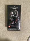 LEGO Star Wars Darth Vader Helmet 75304 Helmet Collection 834 Pieces