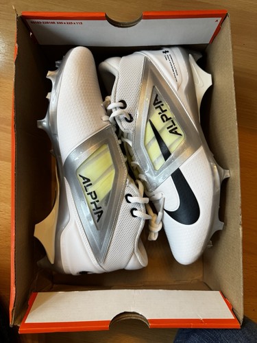 Mens 9.5 Nike Alpha Menace 4 Pro Molded Football Cleats FD7037-100 photon dust