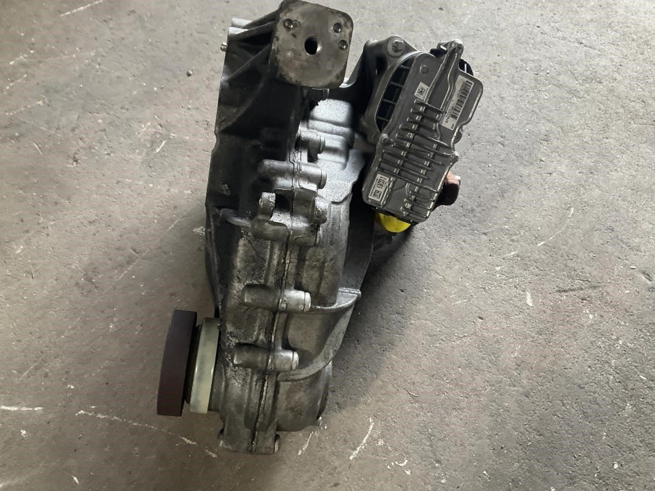 18-24 Maserati Ghibli Transfer Case Gearbox Motor Assembly T