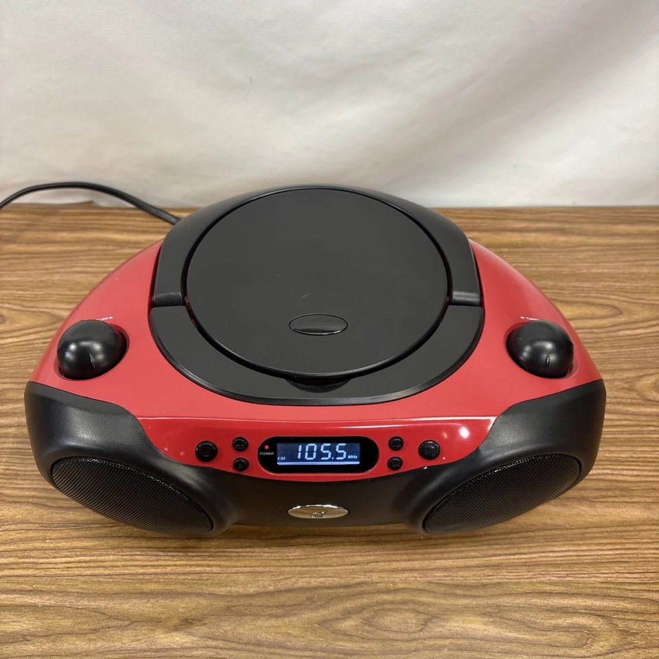 Gpx Bc232R CD/radio Boombox - Image 3 of 4