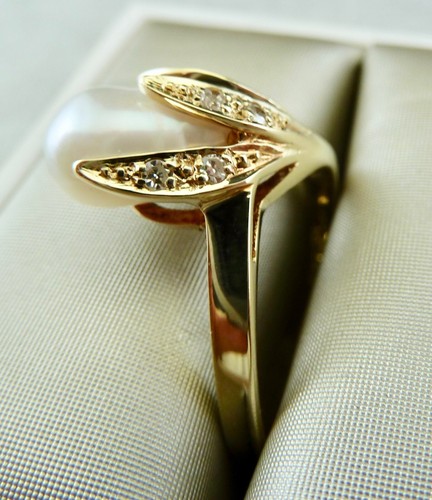 schöner Ring 585/- Gold mit Perle und Diamanten - Bild 5 von 10