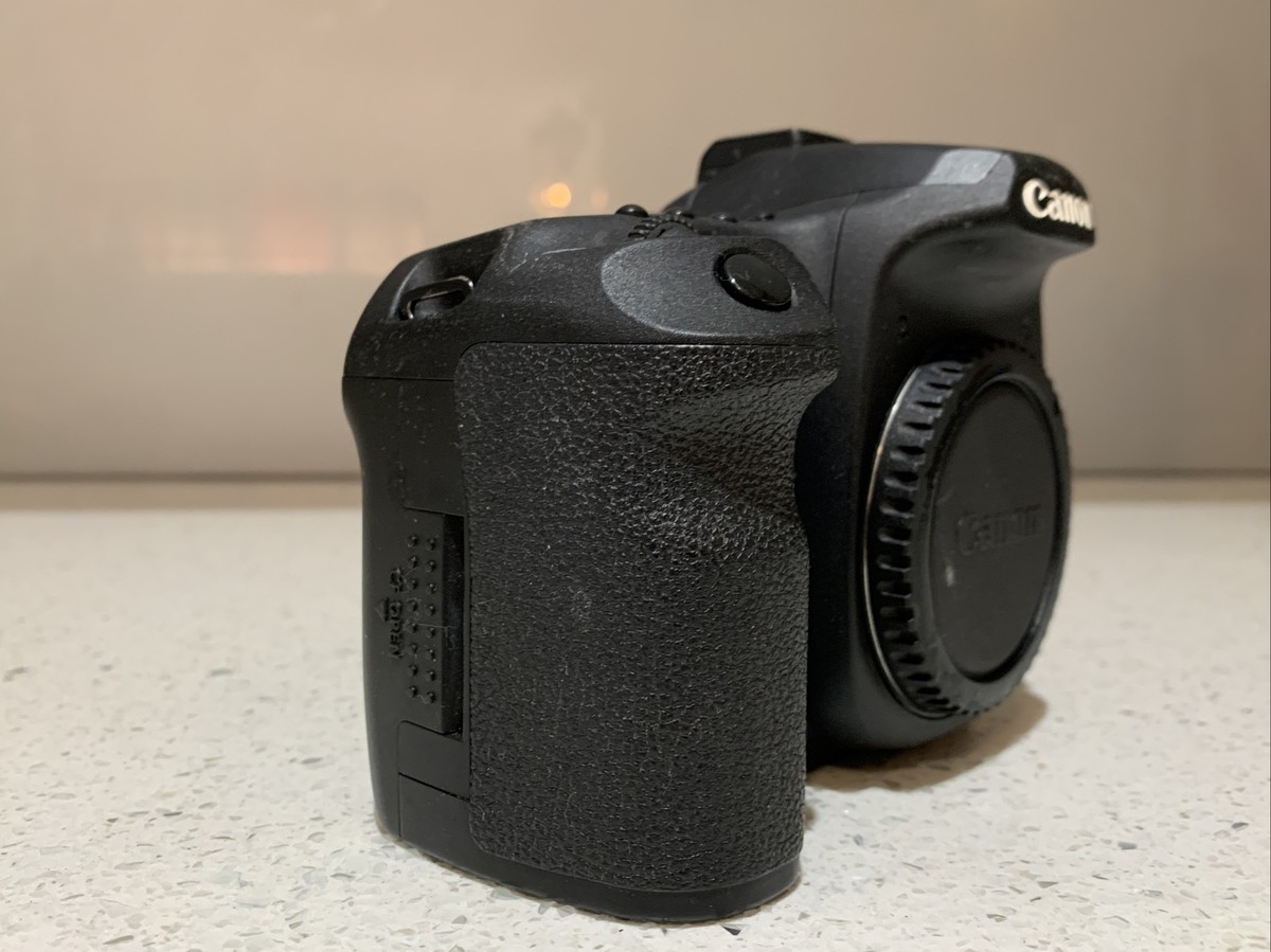 Canon EOS 50D 15.1 MP Digital SLR Camera - Body Only- Made Canon EOS 50D 15.1 MP Digital SLR Camera - Body Only- Made