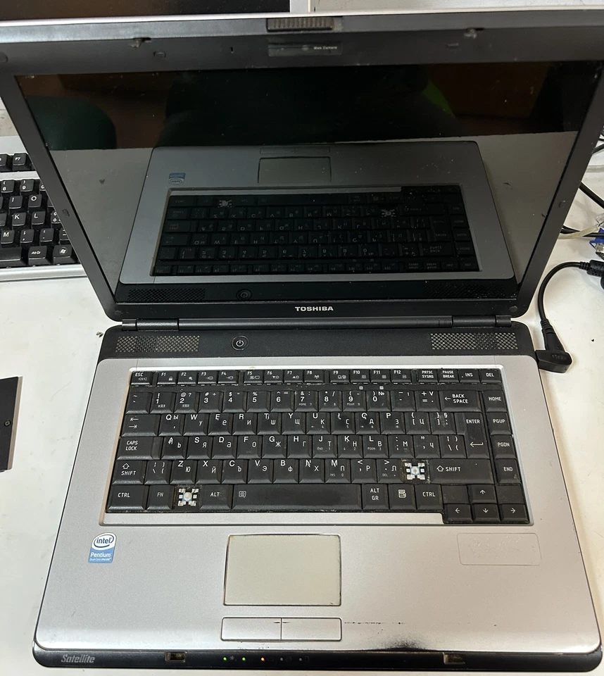 Pc Laptop Toshiba Satellite L300 11M Per Ricambi - Immagine 3 di 4