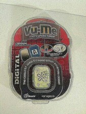 Vu-Me Micro Photo Keeper Digital Stores up to 100 photos Unopened game NIB