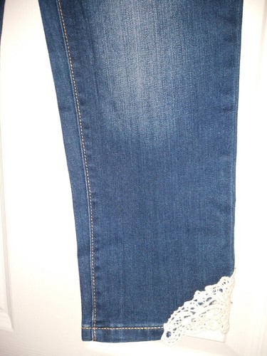 Cat & Jack Super Skinny Capri Side Lace Girls Size 12 - Picture 8 of 8