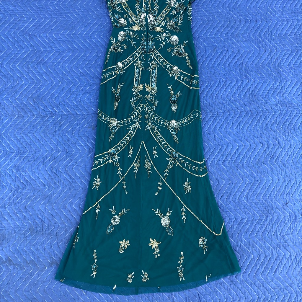 Picture 9 of 10