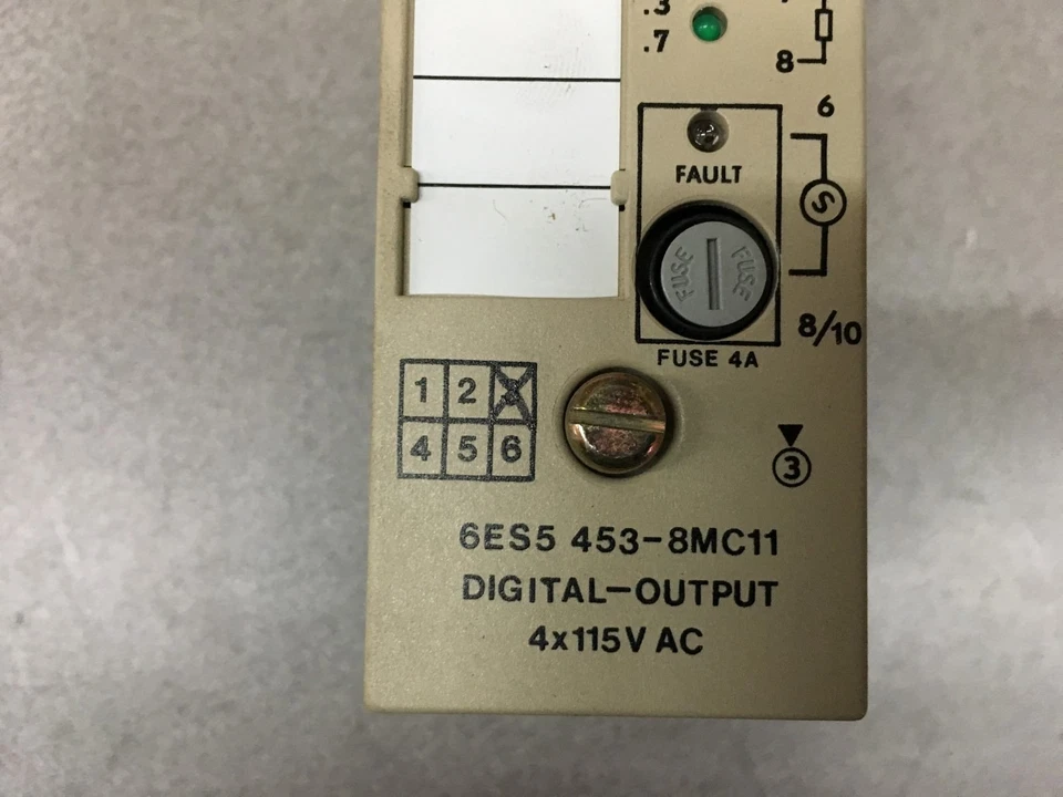 NEW IN BOX SIEMENS SIMATIC S5 DIGITAL OUTPUT MODULE 6ES5 453-8MC11 - Image 4 of 4