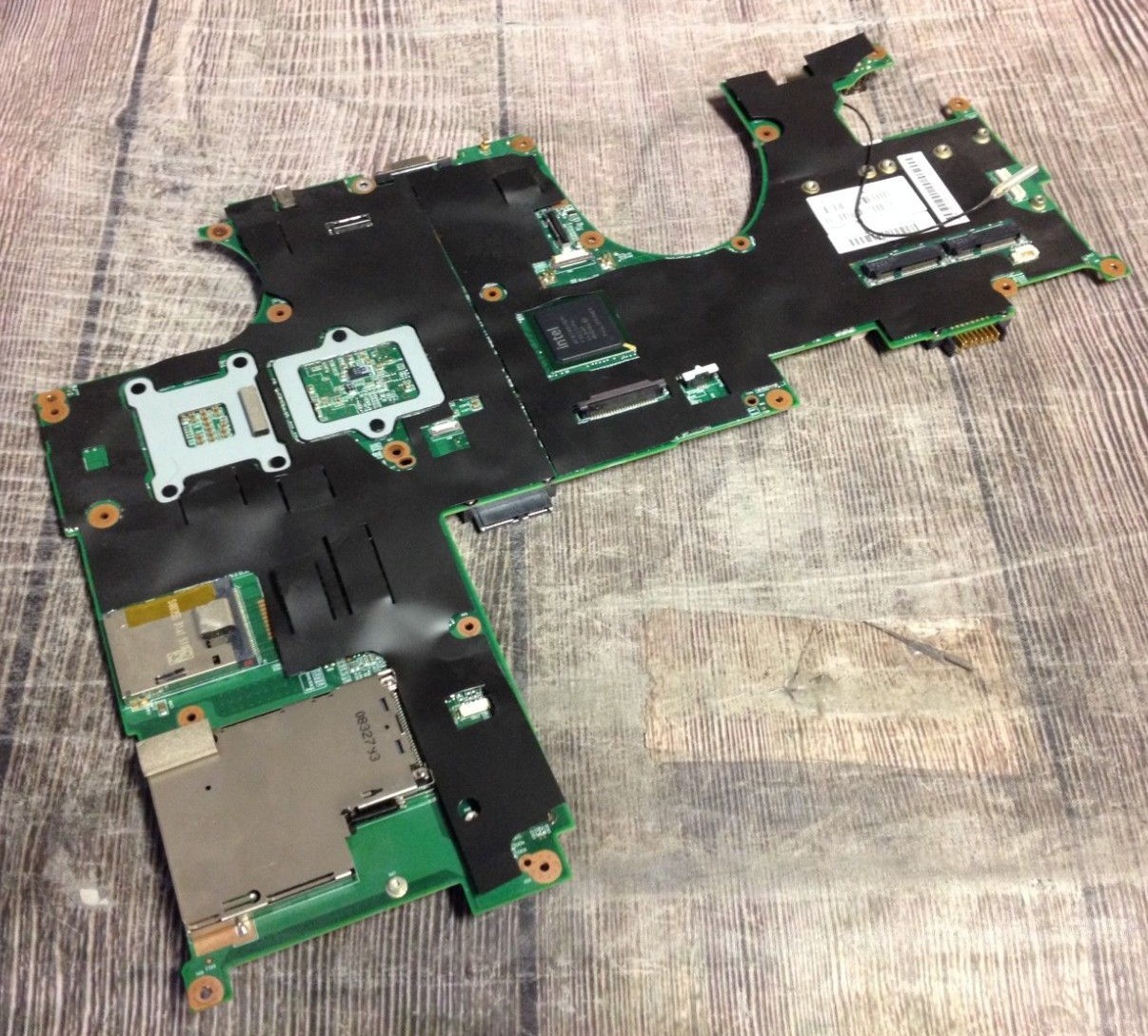 Dell Alienware M17 R1 Motherboard Alwh 40gab0440 D500 W C 2 D P8600 2