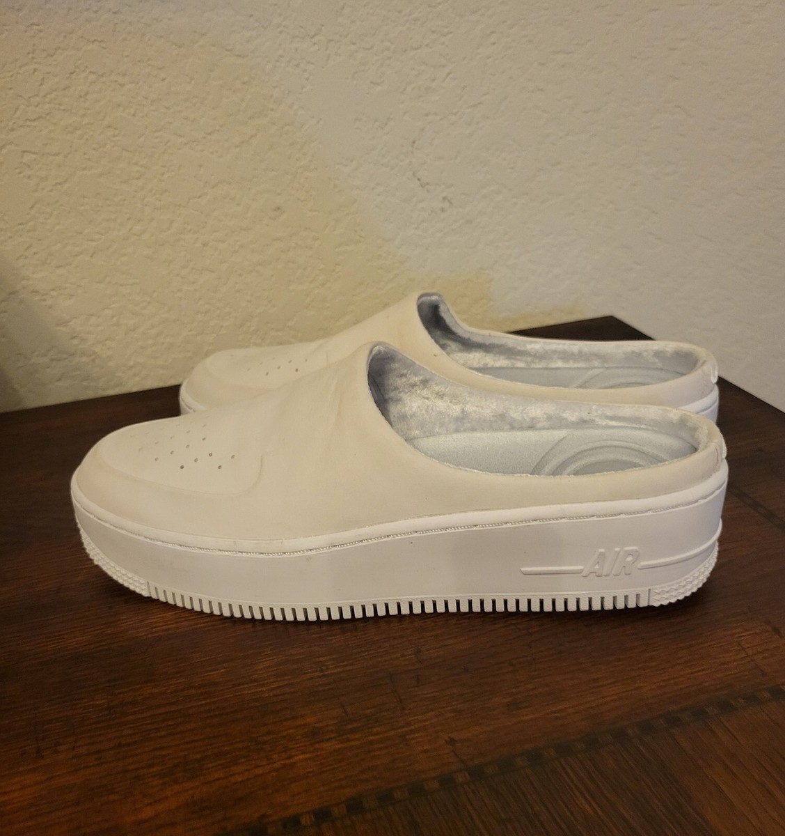 【新品】NIKE AIR FORCE 1 LOVER XX/23cm Nike Air Force 1 Lover XX Off White AO1523-100 Women's 8.5