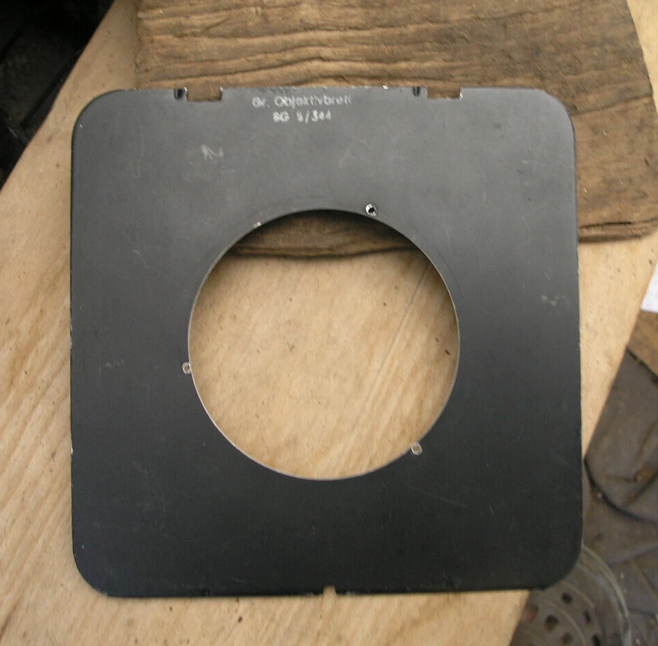 genuine older style 13x18 plaubel flat lens board 87.4mm hole 166 x 166 - Image 2 of 2