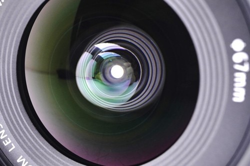 CANON ZOOM EF-S 10-18mm F4.5-5.6 IS STM Lens Near Mint! - Picture 8 of 9