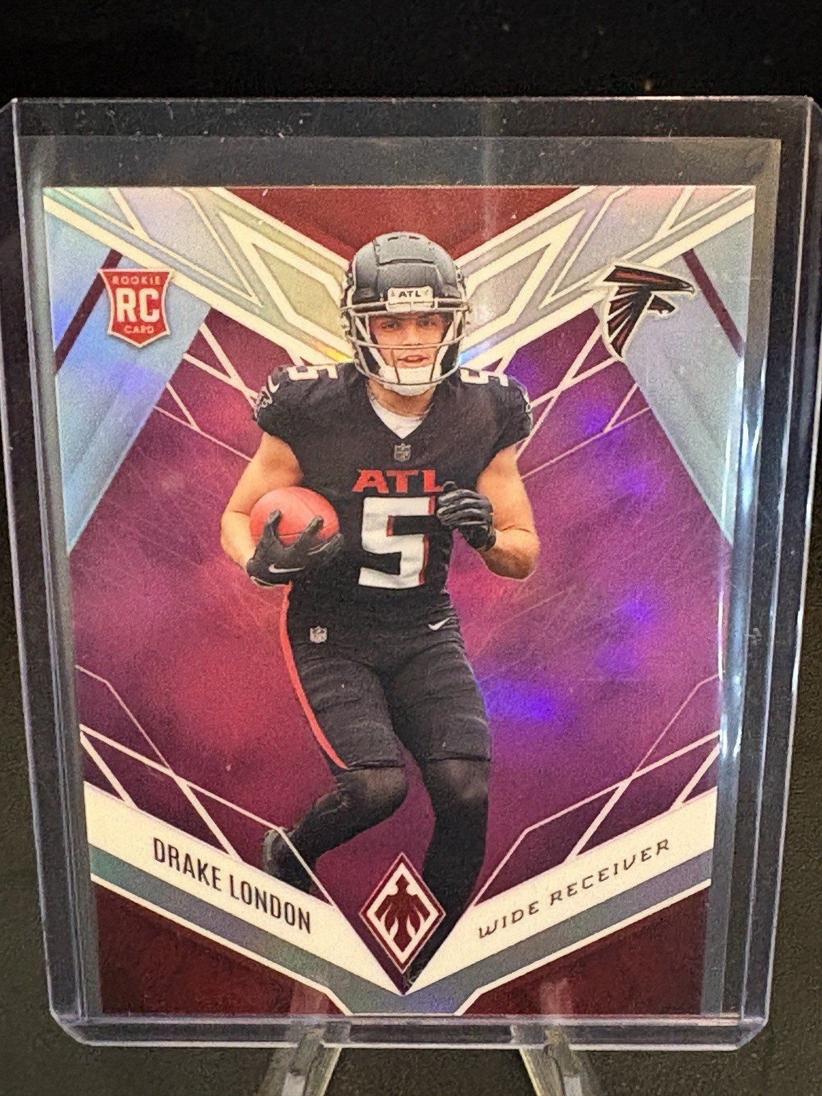 2022 Panini Phoenix - Rookies Drake London #107 Pink /199 (RC)