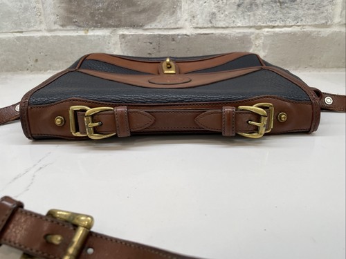 Vintage Dooney & Bourke All Weather Leather crossbody Shoulder Bag black brown - Picture 2 of 8