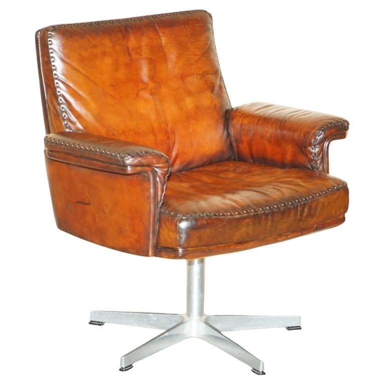 RESTORED MID CENTURY DE SEDE DS35 EXECUTIVE SWIVEL CAPTAINS CHAIR