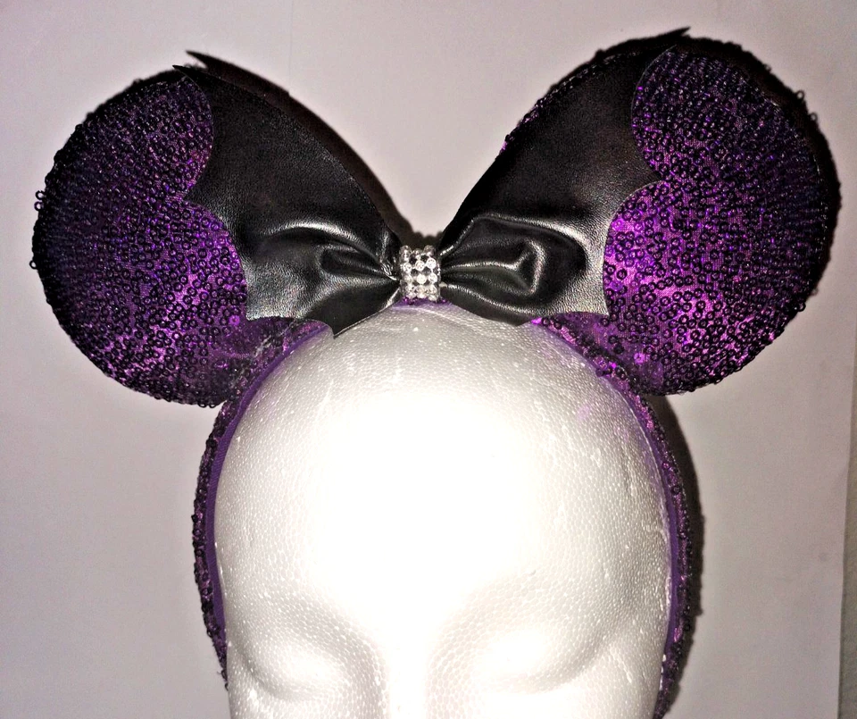 Disney Halloween Minnie Mouse Orejas de Murciélago Púrpura Negro Lentejuelas Lazo Diadema Disfraz Foto 2 de 4