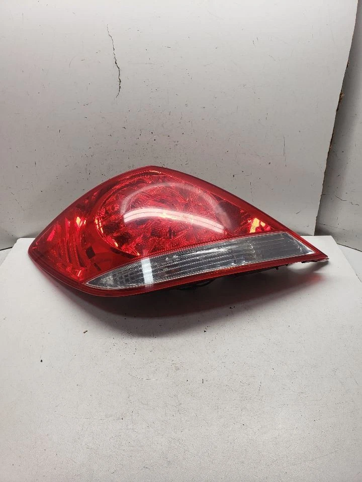 Luz trasera izquierda del conductor para 05-08 RL 1437459 Foto 2 de 4