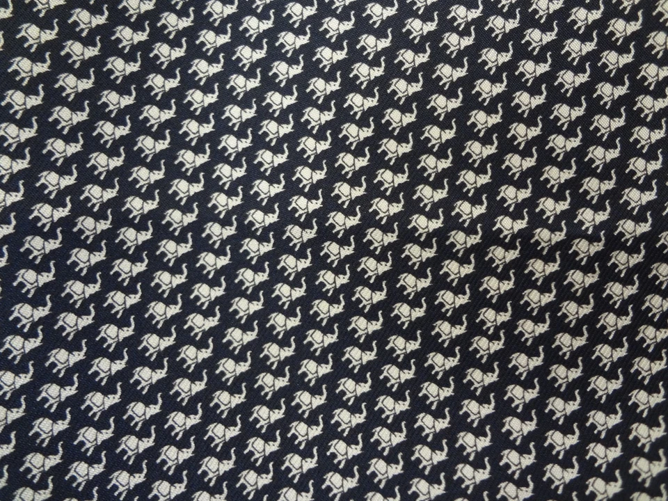 Vintage NWOT Jim Thompson Black Silk Elephant Pattern Pocket Square Handkerchief - Image 2 of 4