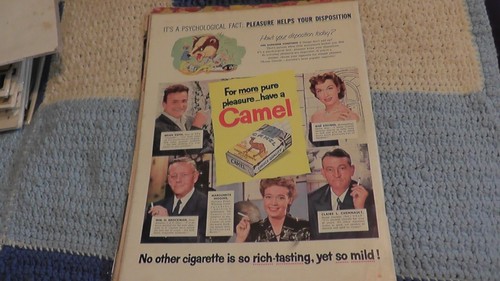 LIFE MAGAZINE JANUARY 9 1956 BEN FRANKLIN TREASURE RIVIERA PAJAMA CAMEL MODESTO - Picture 4 of 7
