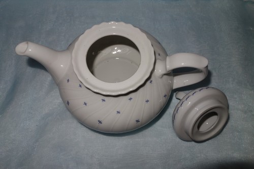 Seltmann Weiden Regina - Mosquito Blue, 26831 - Teapot - Picture 3 of 4