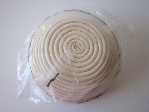 DOYOLLA Lot 2 Bread Proofing Baskets 8.5" Round Dough Proofing Bowls w/Liners - 第 4/7 張圖片