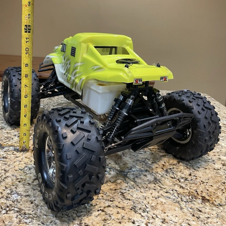 MADBEAST EXCEED RC 1/8 NITRO MONSTER TRUCK CLONE HPI RACING SAVAGE - Image 3 of 4
